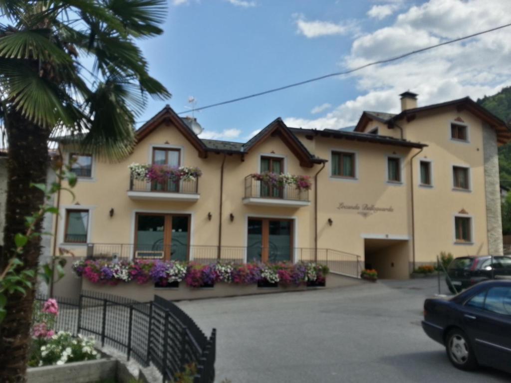 Bellaguarda Rooms 10Min Da Tirano 토보 디 산타가타 외부 사진